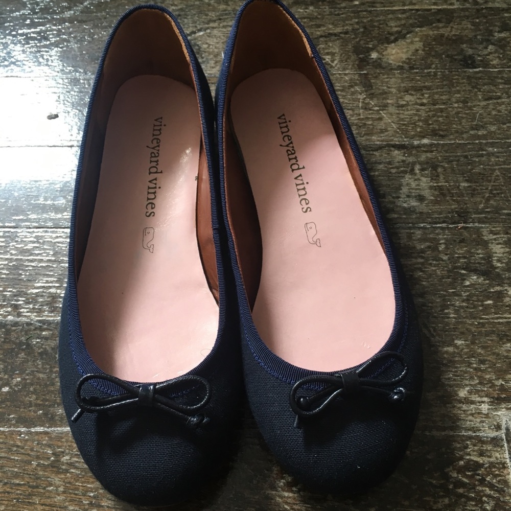 Navy Blue Vineyard Vines ballet flats